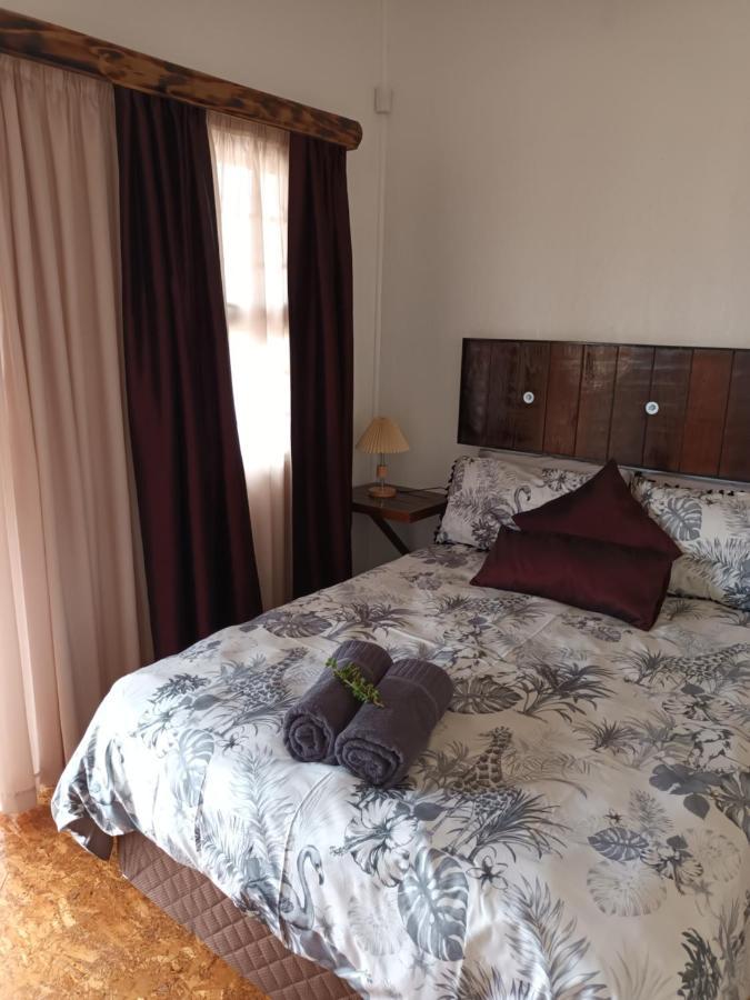 Chameleon Lodge 콜체스터 외부 사진
